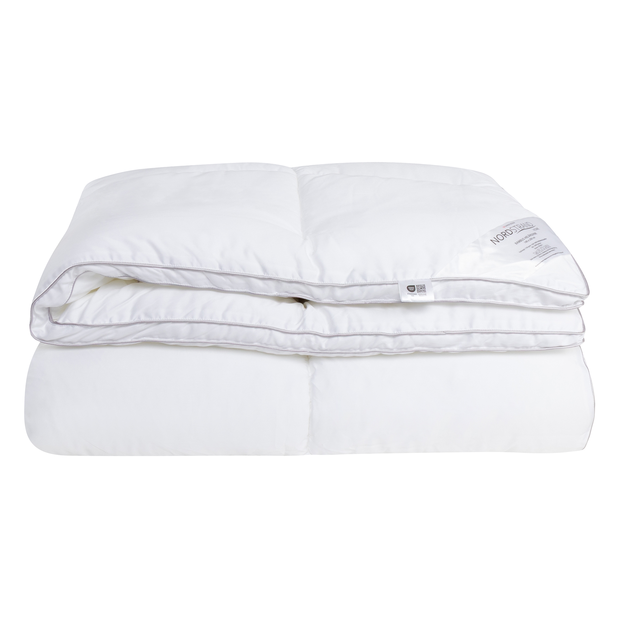 Bambusdyne 140×200 cm – Allergivennlig helårsdyne med ekstra myk dunfiber og 100% bambus trekk – Nordstrand Home Bambusdyne 140×200 cm – Allergivennlig helårsdyne med ekstra myk dunfiber og 100% bambus trekk – Nordstrand Home