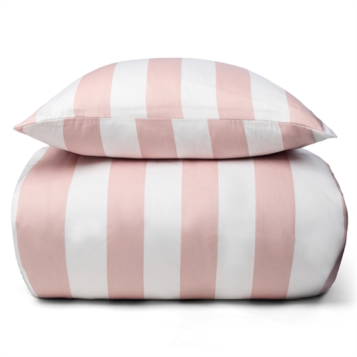 Sengetøy i 100% myk og luksuriøs bomullssateng - 240x220 cm - Vakre lyserosa striper - Nordic Stripe sengesett fra By Night