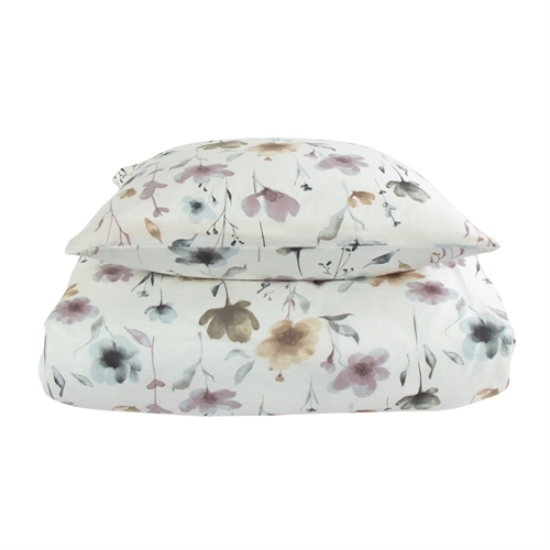 Dobbelt sengetøy 200x220 cm - 100 % myk bomullssateng - Flower white - By Night - Blomstrete sengesett