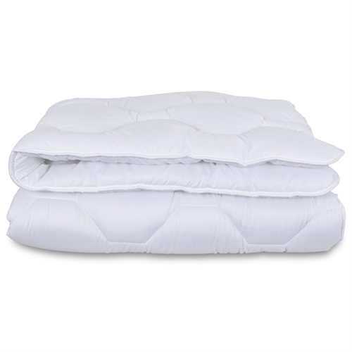 Fiberdyne 140x200 cm - Allergivennlig helårsdyne - Fuktabsorberende dyne med hulfibre - 2. sortering